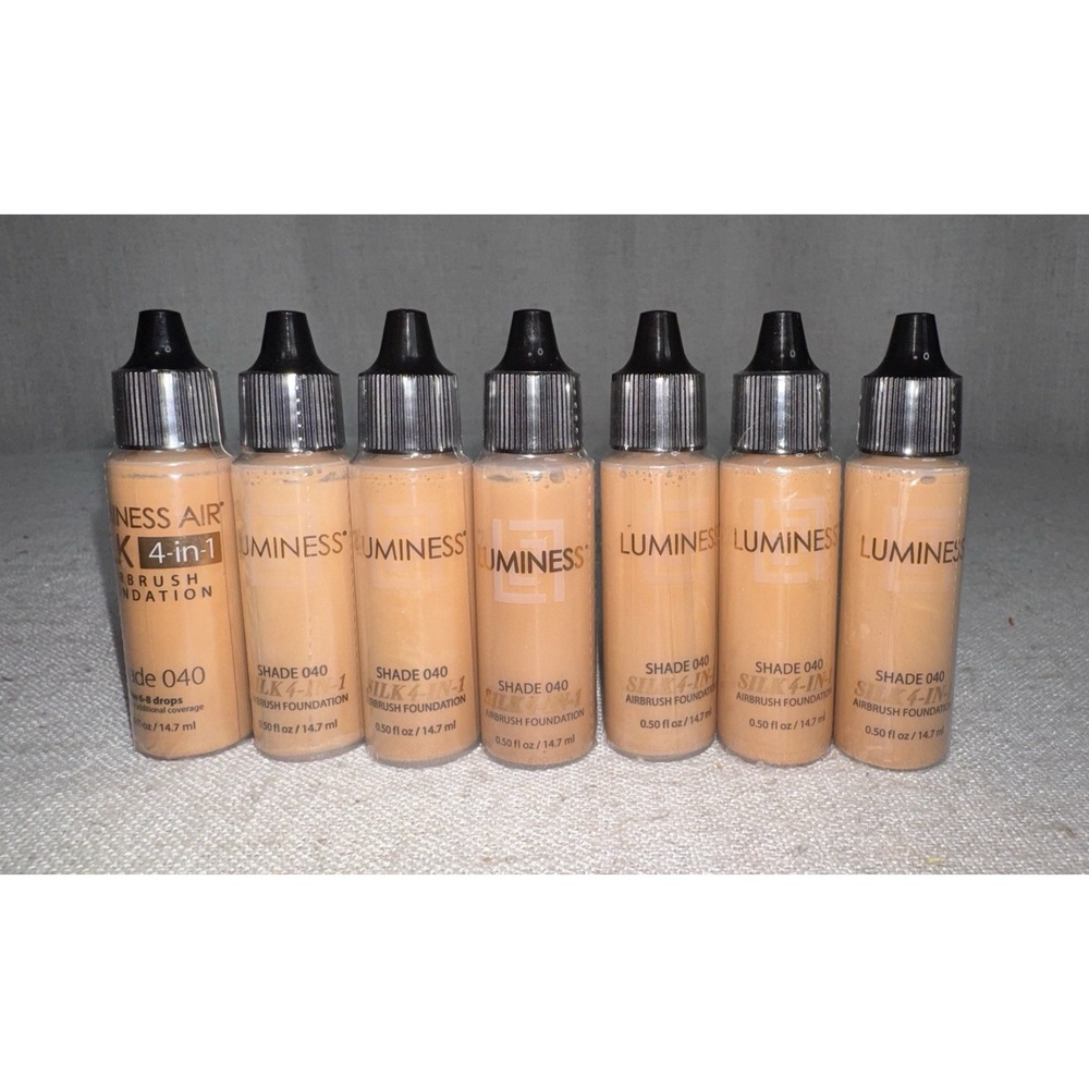Luminess Silk 4-in-1 Airbrush Foundation 0.5oz Lot of 7 - Shade 040 NEW